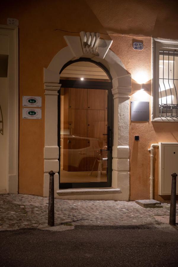 Calcirelli Suites Verona Exterior foto